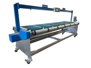Stół do mierzenia i zwijania dywanów 330 cm